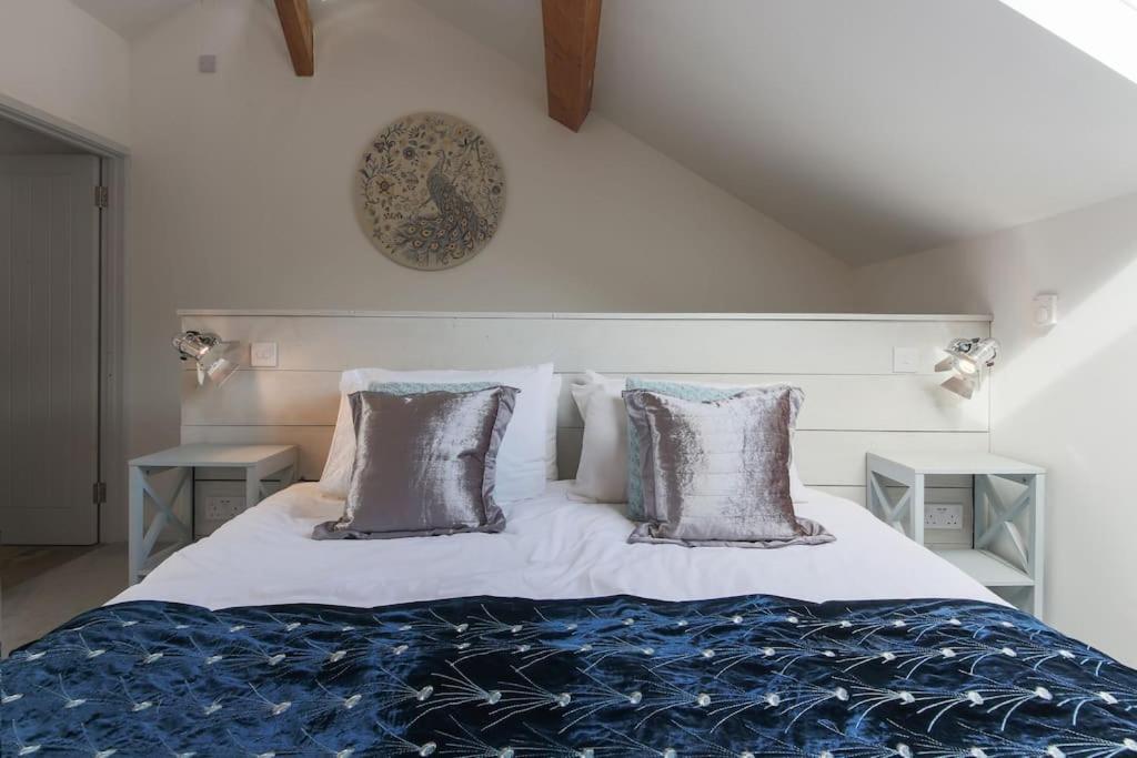 Little Bream - Pretty Cosy Cottage, Sea Views, Walk To The Beach Mawnan Smith Exteriör bild